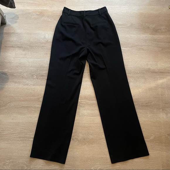 Favorite Daughter The Favorite Pant in Black 8 EUC Pleated Trouser - Picture 5 of 16